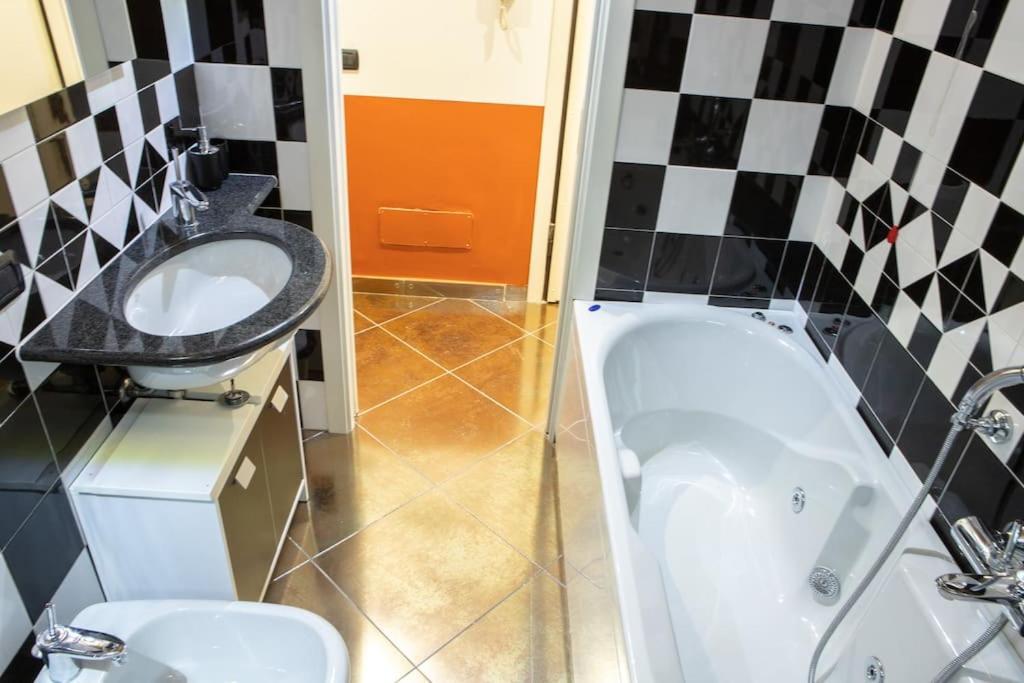 Comfortable Flat In Porta Romana Milano Dış mekan fotoğraf